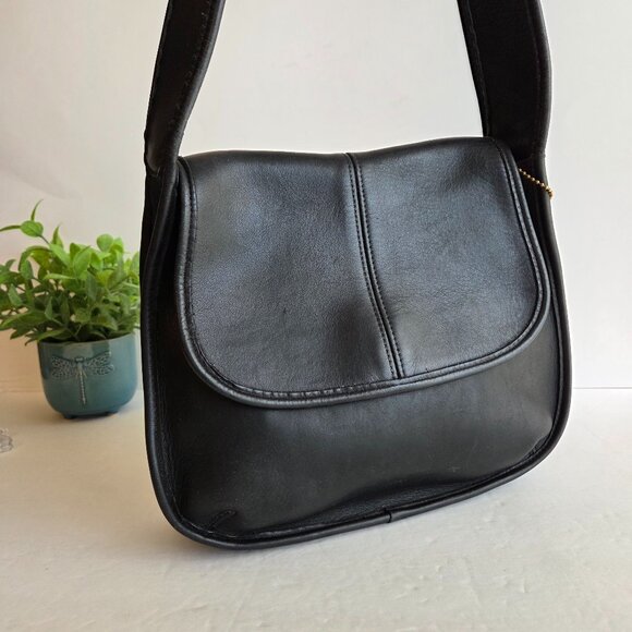 EUC Vintage Coach Ergo Small Flap (#9043) in Black - Picture 1 of 12